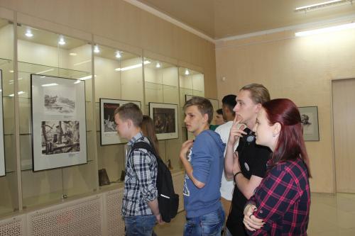 Сталинград – рядом: в городском музее открылась тематическая выставка