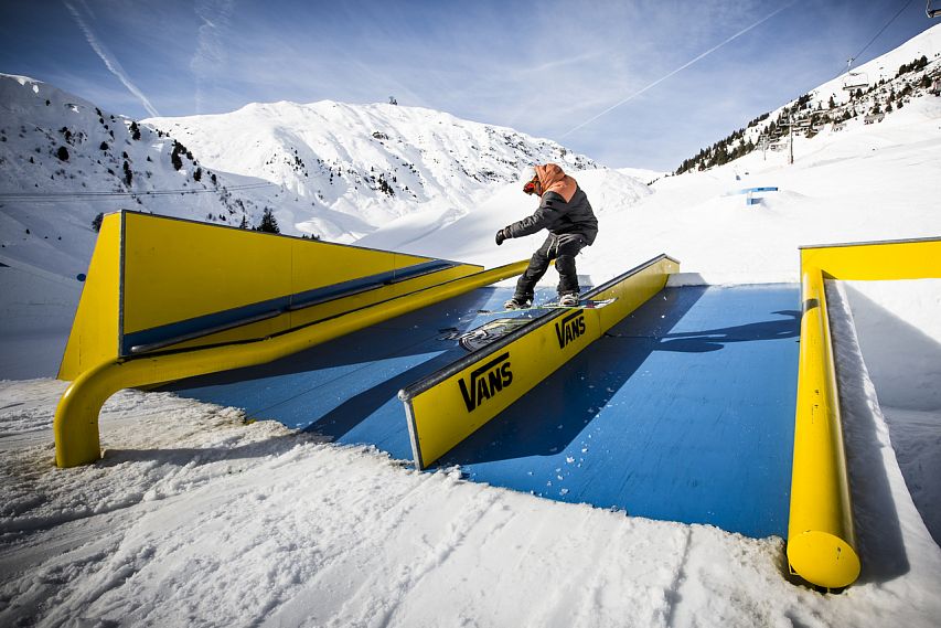Для новотроицких сноубордистов сделают парк с фигурами для катания