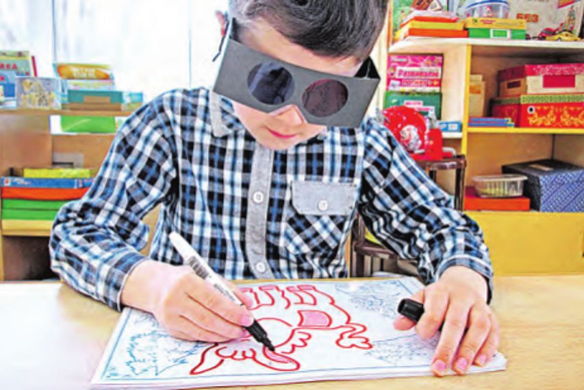 Скорректировать нарушения зрения у воспитанников новотроицкого детсада помогают современные технологии