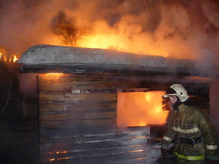 Новотроицк в происшествиях: в Аккермановке горела баня