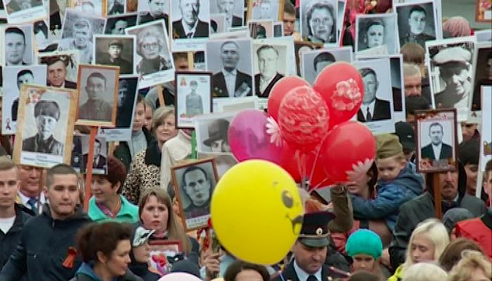 Новотроицк отметил День Победы митингом и шествием Бессмертного полка 