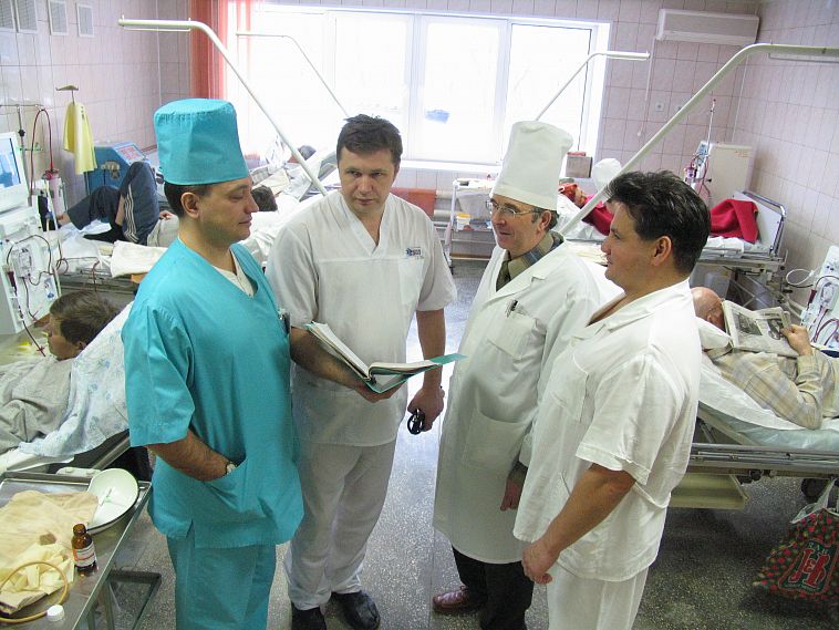 Медикам, желающим работать в Новотроицке, предоставят жилье и единовременную материальную выплату