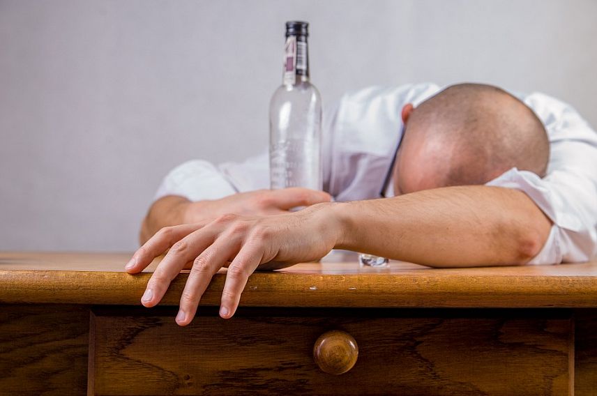 Под знаком борьбы с алкоголем: происшествия минувших суток 
