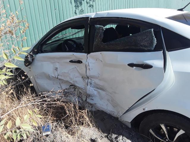 В ДТП на Заводской пострадали два пассажира легкового авто