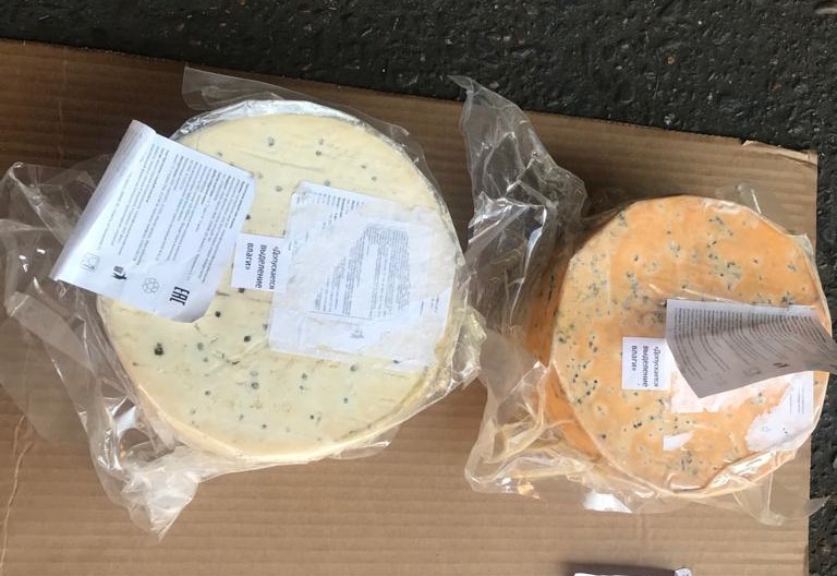 В Оренбургскую область попытались ввезти просроченный сыр