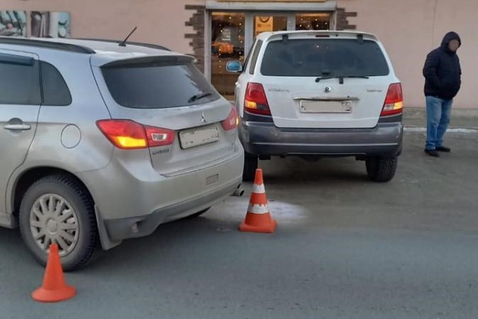 В Новотроицке два водителя не смогли определить виновника ДТП