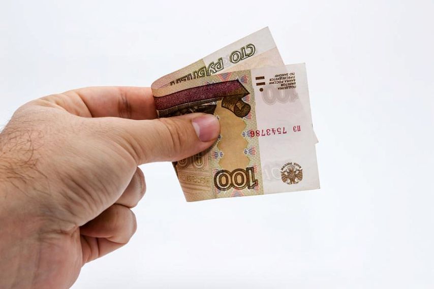 В Новотроицке нерадивый отец задолжал своему ребёнку более 77 тысяч рублей