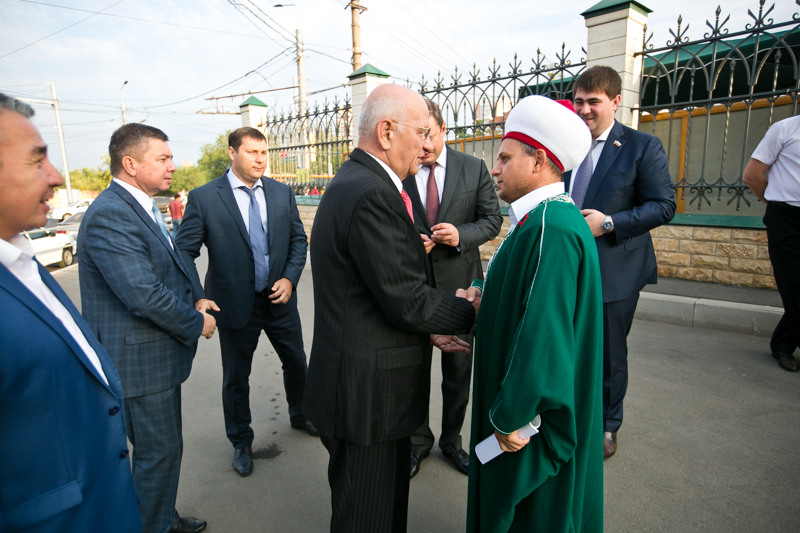Юрий Берг поздравил мусульман Оренбуржья с праздником Курбан-Байрам