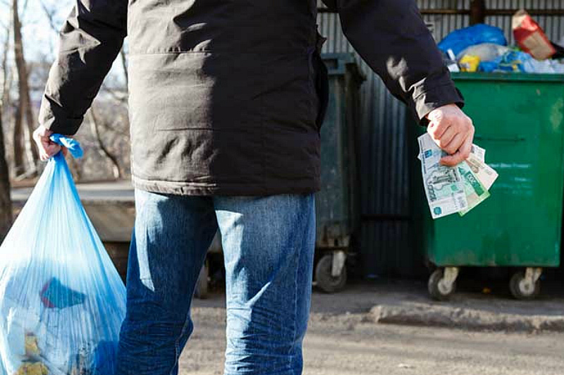 ЛДПР добивается снижения тарифов на мусор в Оренбуржье