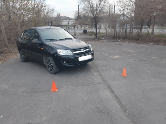 В Новотроицке полицейские ищут участников и свидетелей двух ДТП