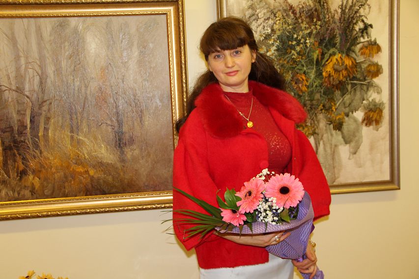 Новотройчанка  вошла в Союз художников России