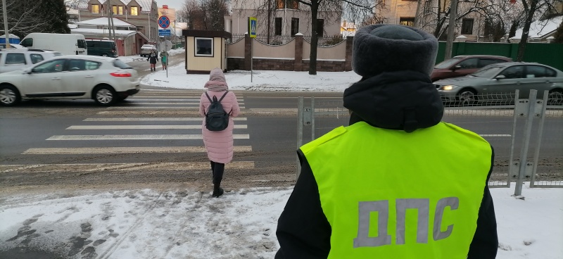 В Новотроицке стартовала акция «Внимание, пешеход на дороге»