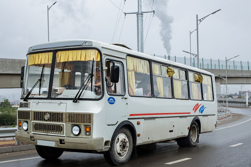 В Новотроицке водители автобусов нарушали правила перевозки пассажиров