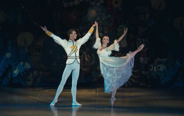 "Большие гастроли": в Новотроицке покажут балет "Щелкунчик" и "Сотворение мира" 