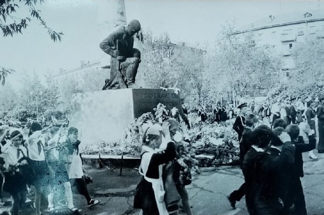 Новотроицкому монументу «Вечно живым» исполнилось 55 лет