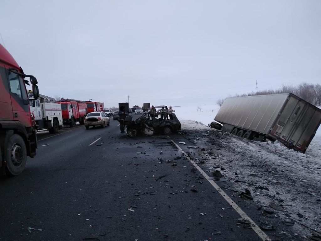 Новотройчанин и его пассажирка попали в смертельное ДТП | 09.02.2022 |  Новости Новотроицка - БезФормата