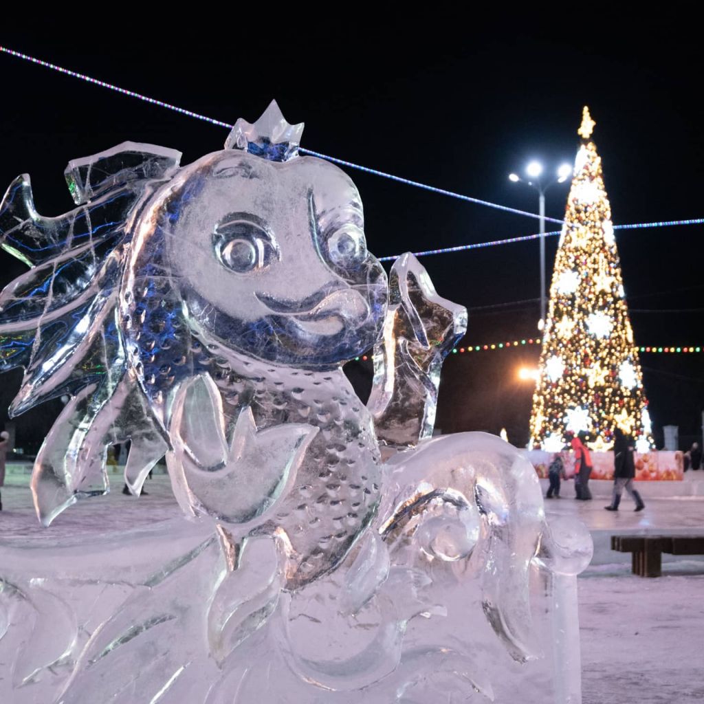 В Новотроицке открыли уже два ледовых городка | 29.12.2021 | Новости  Новотроицка - БезФормата