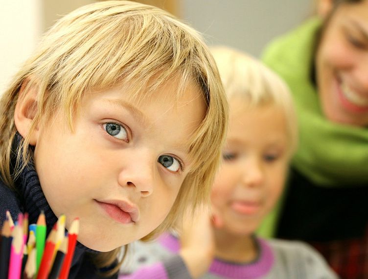 В Новотроицке объявляется акция «Соберем ребенка в школу»