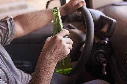 Новотройчанина на пьяную езду лишили водительских прав на два года