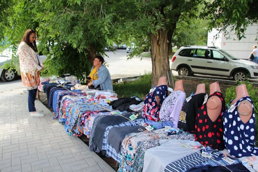 В Новотроицке проверили несанкционированные торговые точки