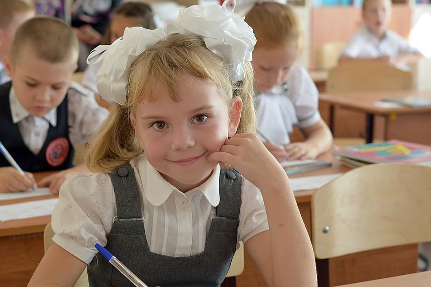 В Новотроицке объявлена благотворительная акция "В школу с полным ранцем"