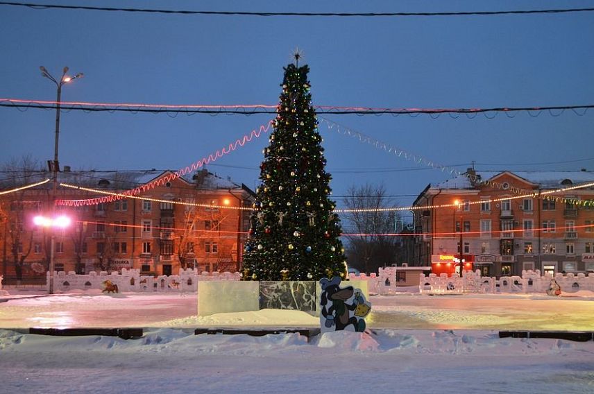 В Новотроицке главную городскую ёлку начнут устанавливать в начале декабря