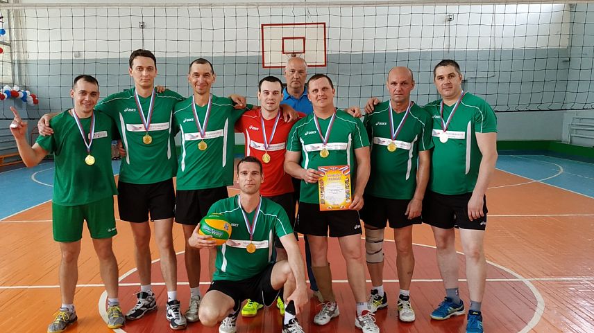 Команда Уральской Стали вновь стала лучшей на фестивале рабочего спорта