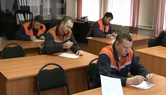Конкурс профмастерства и НТК стартовали на Уральской Стали