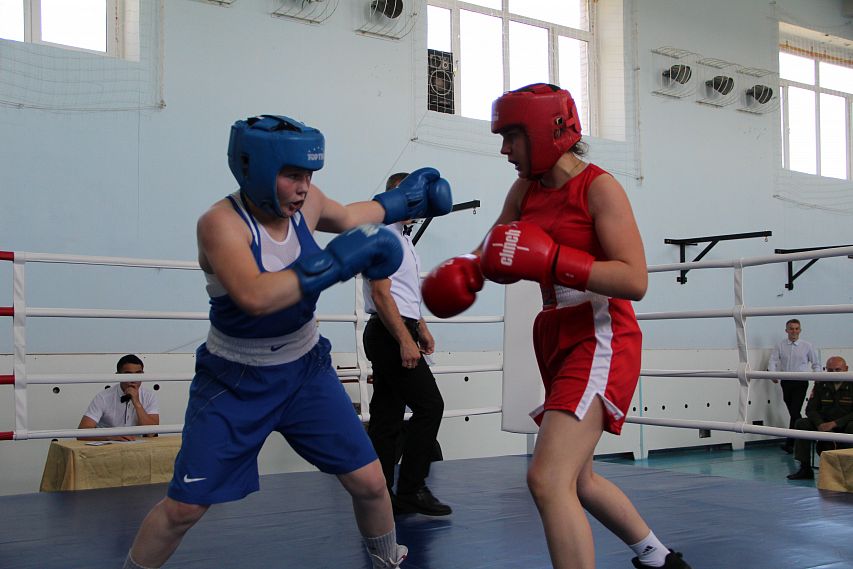 В Новотроицке во второй раз состоялся турнир по боксу имени К.Ситкина