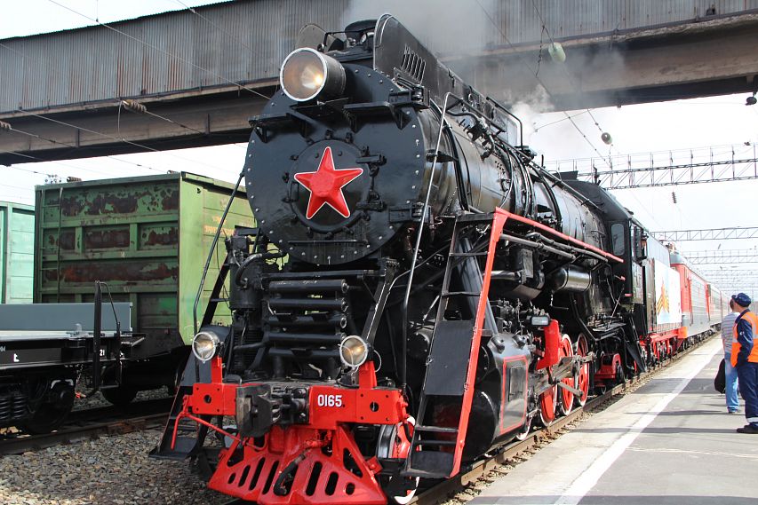 Ретро-поезд Орск-Кувандык сделал остановку в Новотроицке