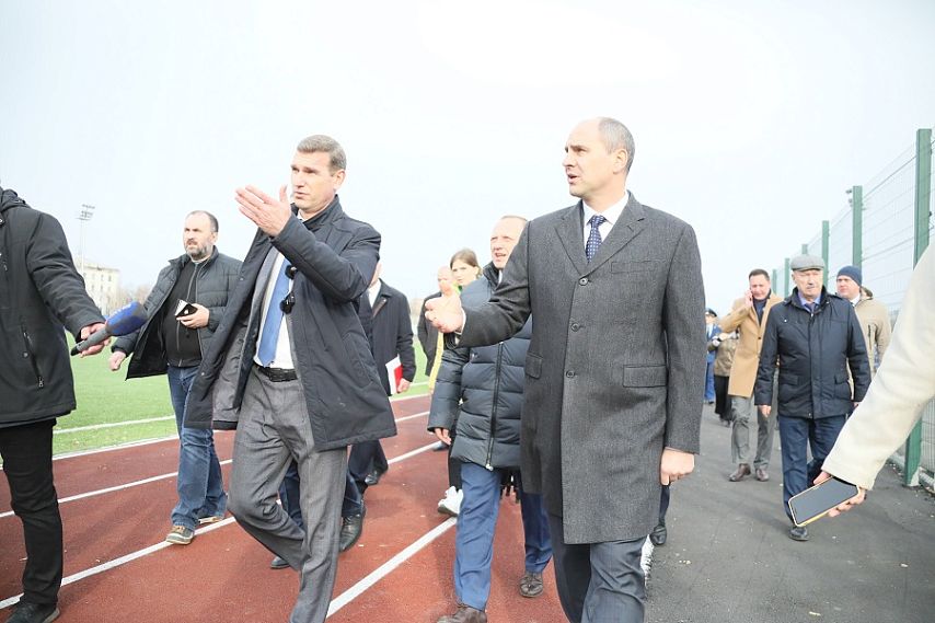 В Новотроицке с рабочим визитом побывали губернатор Оренбуржья и главы областных министерств