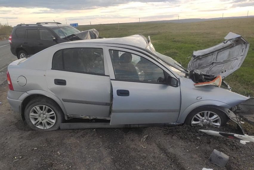 В ДТП на оренбургской трассе погибли два человека