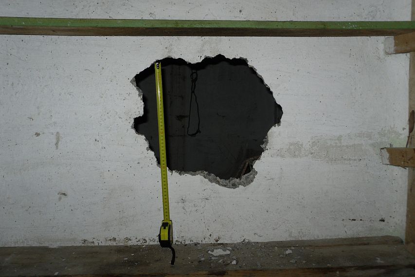 В Новотроицке парень пробил стену чужого гаража и украл «Москвич»