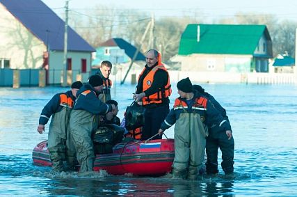 В Оренбургской области из-за паводка ввели режим ЧС