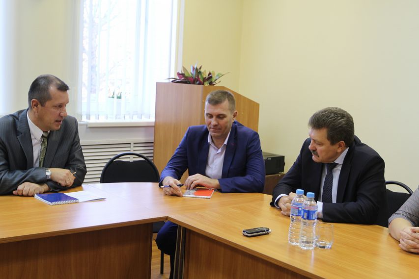 Управляющий директор Уральской Стали провел встречу с активистами профсоюза предприятия