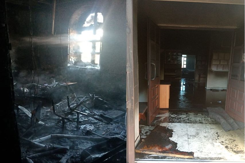 В Новотроицком храме произошёл пожар