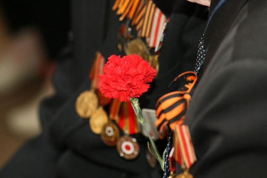 В Оренбуржье ко Дню Победы ветераны Великой Отечественной войны получили выплату из областного бюджета