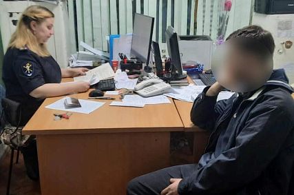 Мошенники из Челябинска обманули пожилую пару из Новотроицка