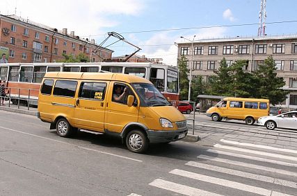 В октябре подорожает проезд на маршрутке Орск – Новотроицк