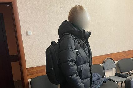 Студент орского техникума обманул новотроицкую пенсионерку