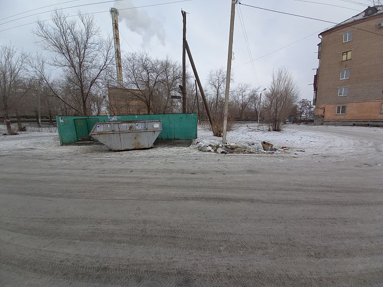 Оренбуржцы жалуются в соцсетях на мусор 