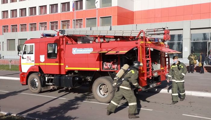На Уральской Стали прошли противопожарные учения.