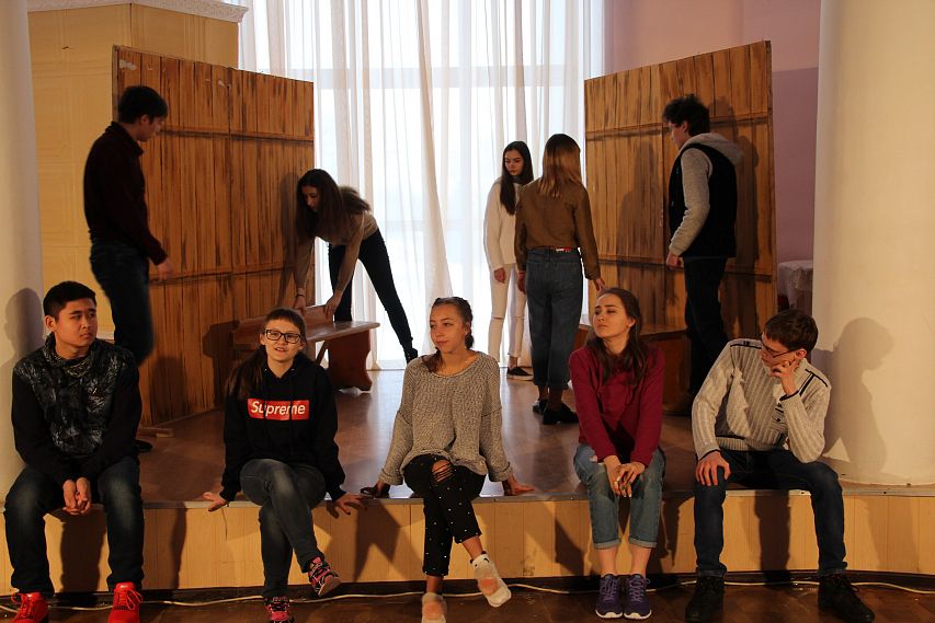 Новотроицкий молодежный театр-студия вступает в юбилейный 30 сезон 