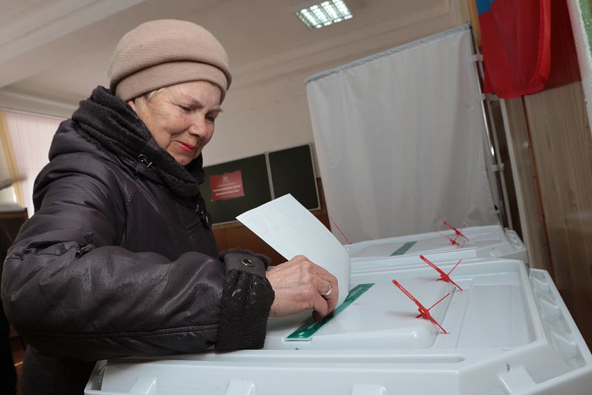 Выборы президента Российской Федерации в Новотроицке: явка приличная, настроение отличное
