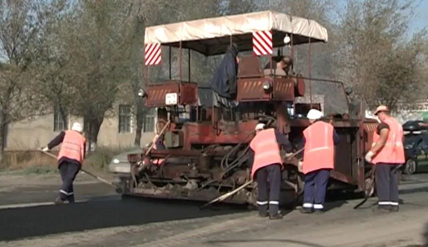 В стране объявлена пятилетка ремонта дорог: Новотроицк не забыт