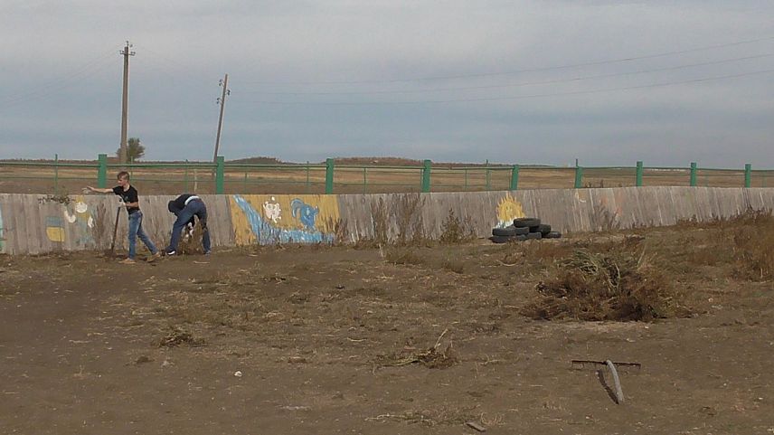 Молодежный десант высадился в Аккермановке