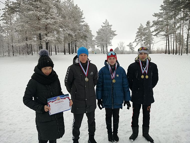 Спортивный дайджест: новотроицкие лыжники стали бронзовыми призёрами первенства области