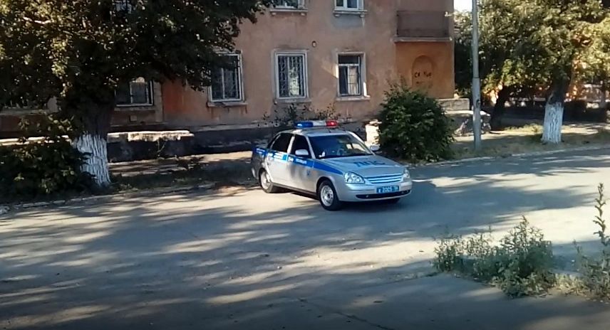 В Новотроицке оцепили улицу: произошло убийство мужчины