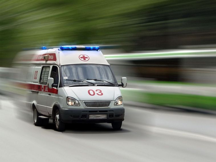 В Новотроицке в двух ДТП погиб мужчина и пострадала девушка