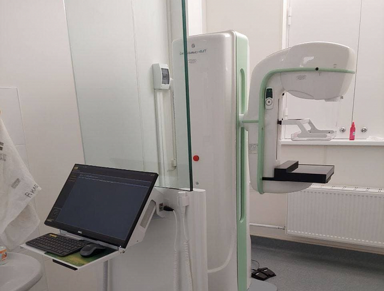 В Новотроицкой больнице появился маммограф нового поколения